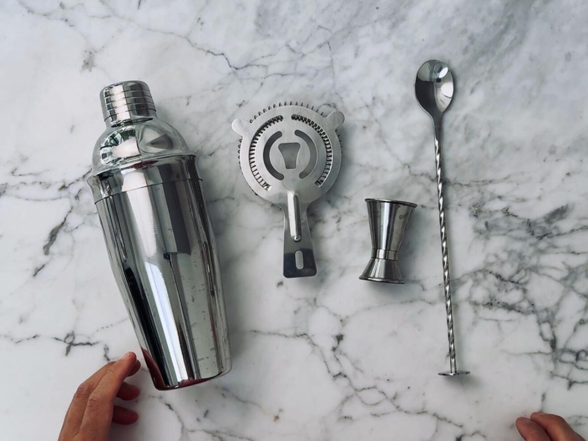 cocktail shaking equipment