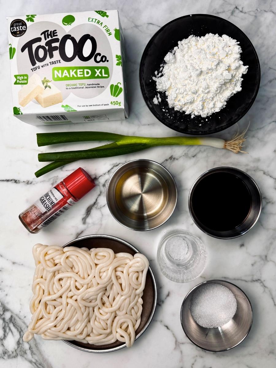 kake udon ingredients laid out on a marble worktop